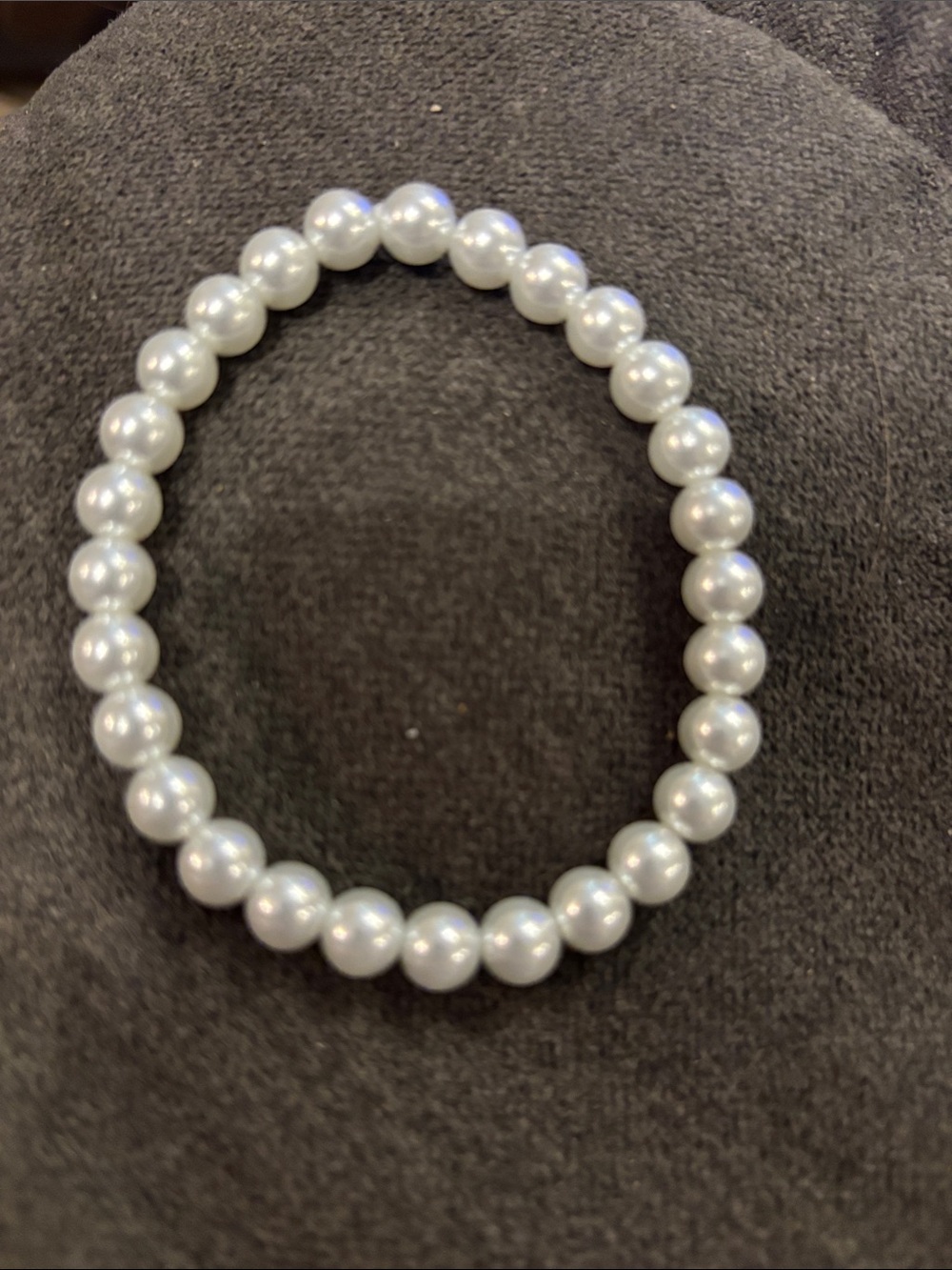 Classic White faux Pearl Stretch Bracelet - Women Jewelry
